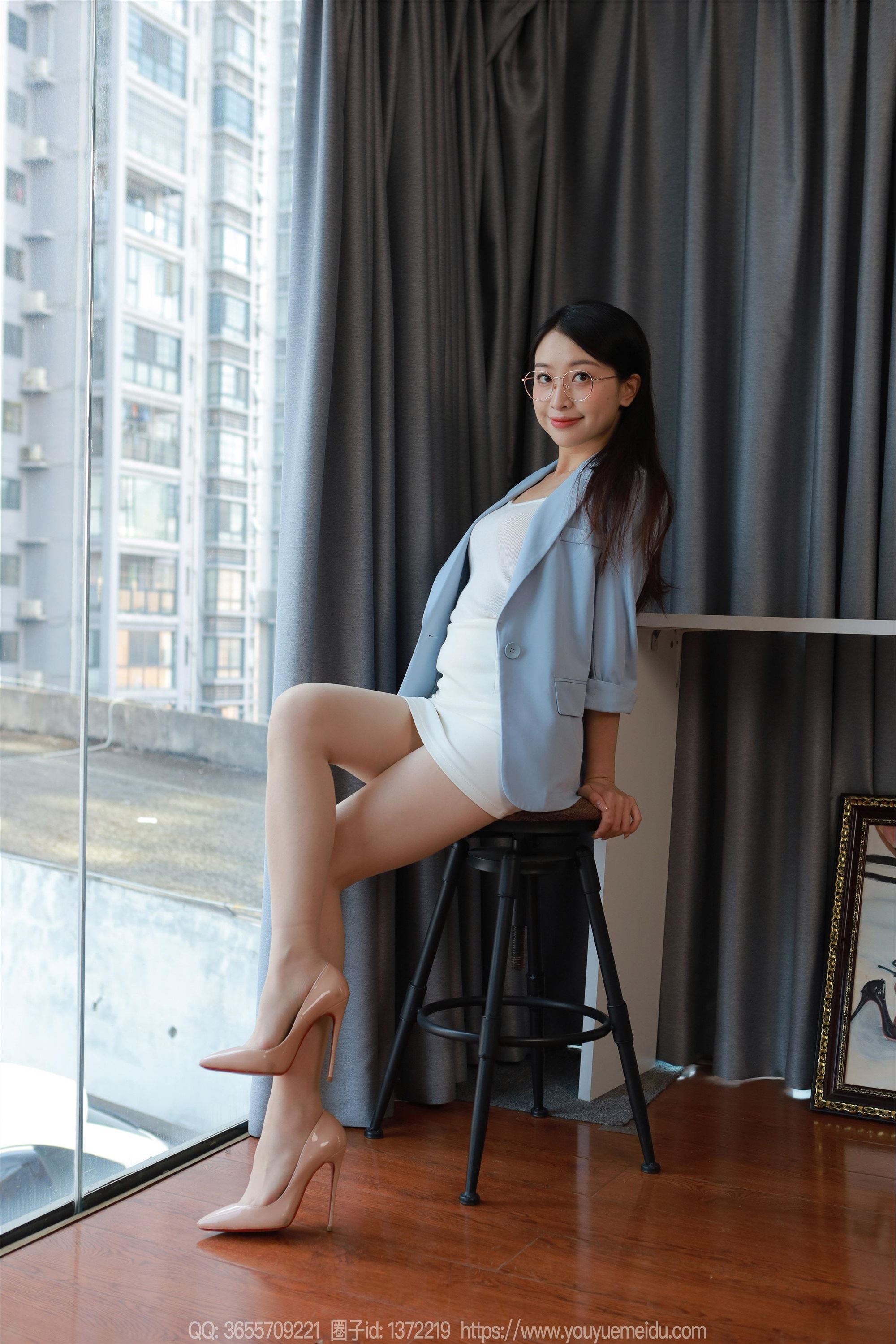 IESS异思趣向  2024.12.20 丝享家 1929 小婕《蓝色制服（上）》